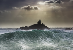 sea, waves, dark, sky, storm, lighthouse wallpaper